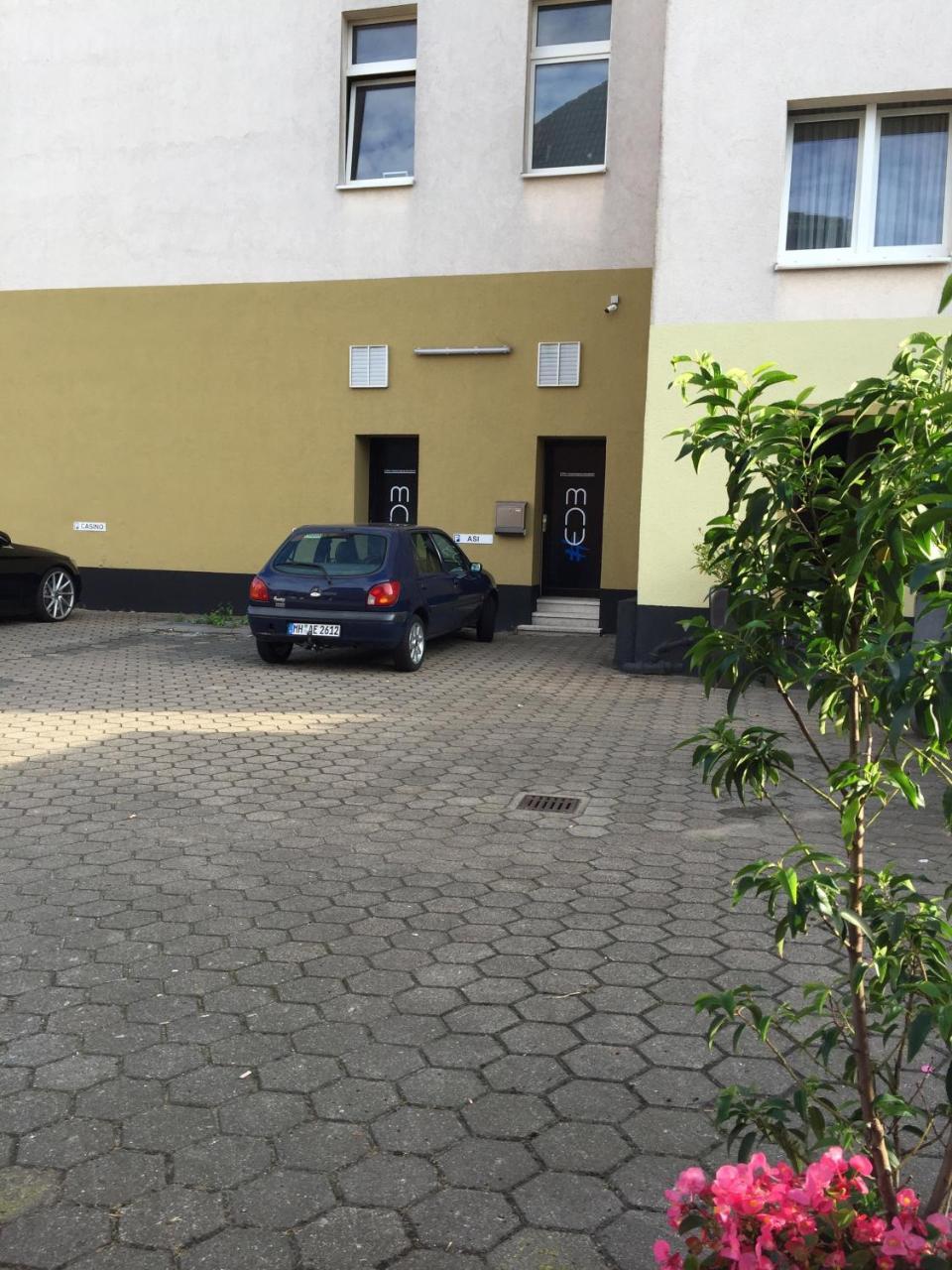 Moderne Studio Apartments Und 120Qm Wohnungen In Oberhausen, Ideal Fuer Geschaeftsreisende Und Monteure Dış mekan fotoğraf