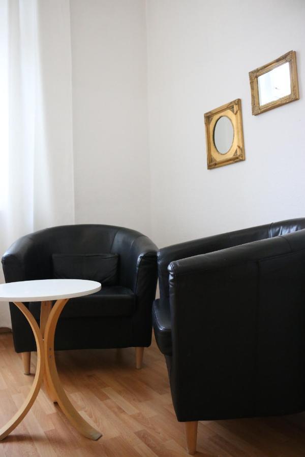 Moderne Studio Apartments Und 120Qm Wohnungen In Oberhausen, Ideal Fuer Geschaeftsreisende Und Monteure Dış mekan fotoğraf