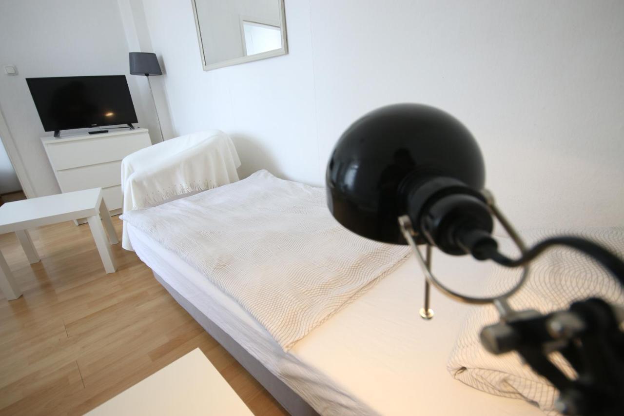 Moderne Studio Apartments Und 120Qm Wohnungen In Oberhausen, Ideal Fuer Geschaeftsreisende Und Monteure Dış mekan fotoğraf